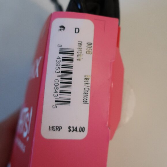 NWT Womens Spanx Black Charcoal Reversible Two Colors in One Tights Sz- D - Picture 4 of 5